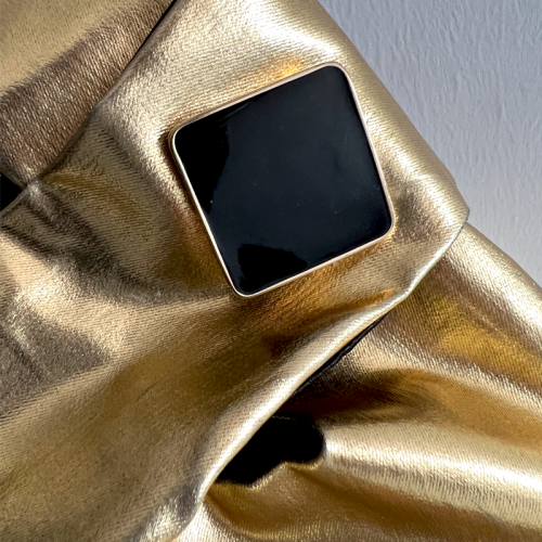 Nodo oro yellow particolare bottone